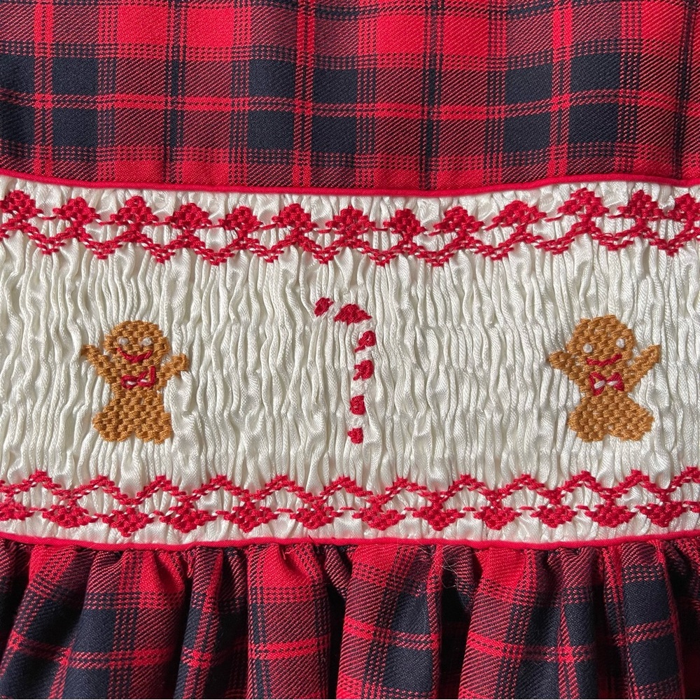 Rachel Riley Girls Gingerbread Tartan Puff Sleeve Smocked Holiday Dress, Red - Picture 11 of 15